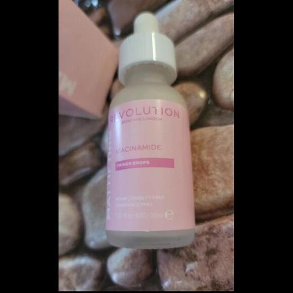 Revolution Skincare Mattifying Niacinamide Primer Drops 1.01 fl oz Vegan NIB - Picture 3 of 3